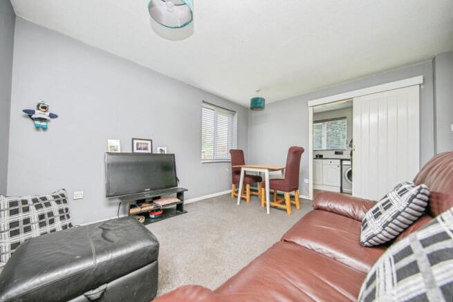 Dorchester End, Colchester, Essex, CO2 photo 3