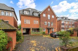 Flat 11, 31 Westgrove Court, Grove Road, Sutton SM1 2AB