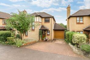 32, Dunchurch Dale, Walnut Tree, Milton Keynes MK7 7BS