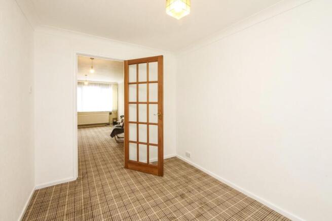 2 bed Semi-Detached Bungalow for sale Image 9