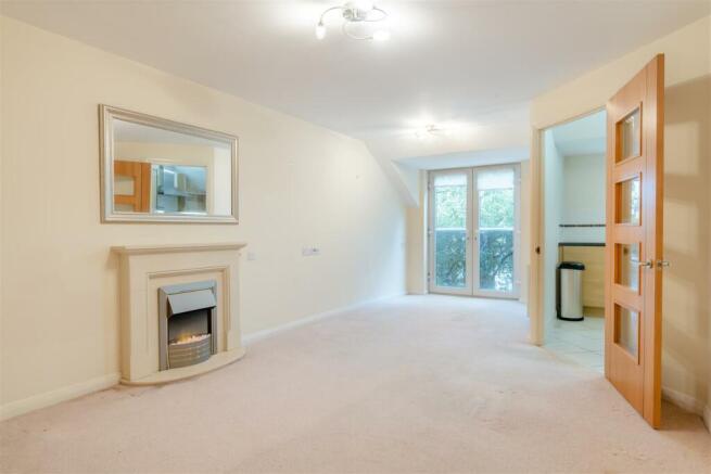 8564657-interior08.jpg