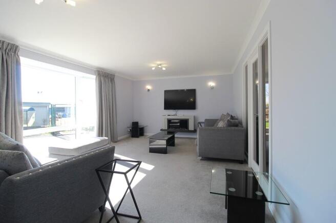 New Lounge