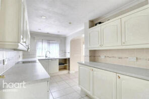 5, Street Close, Bedford MK43 7LB