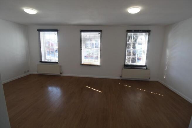 Lounge.JPG