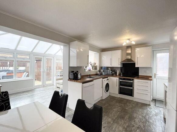 Kitchen Diner