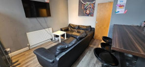 4, Hopewell Place, Hyde Park, Leeds LS6 1PN
