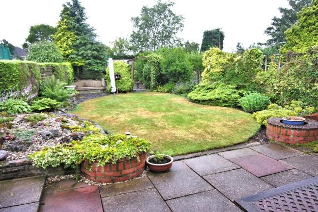 GARDEN VIEW 1