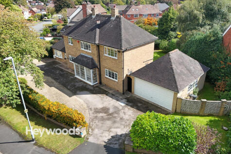 Dulverton Avenue, Westlands, Newcastle-under-Lyme, Staffordshire