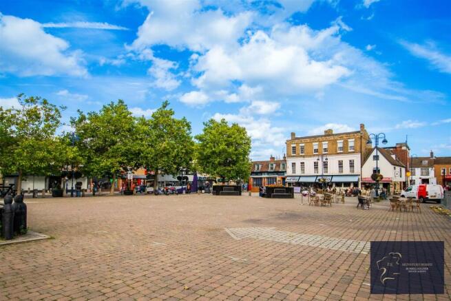 St Neots Town Square.