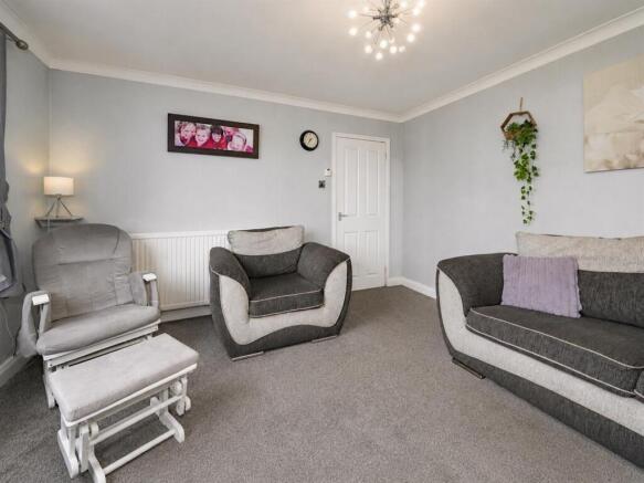 12 Ethiebeaton Terrace Monifieth-3.jpg