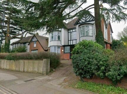 Apartment 5, 81 Lichfield Road, Sutton Coldfield, West Midlands B74 2RP