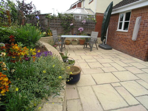 Photo 10