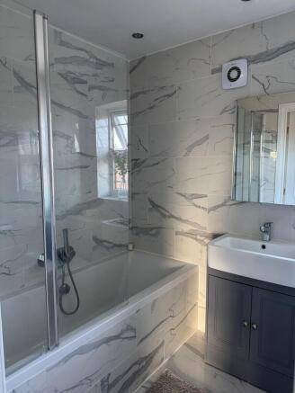 Family bathroom