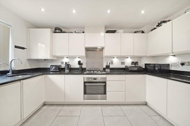 20FentonRdKitchen