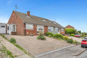 24, Kirkstone Drive, Dunstable LU6 3PR