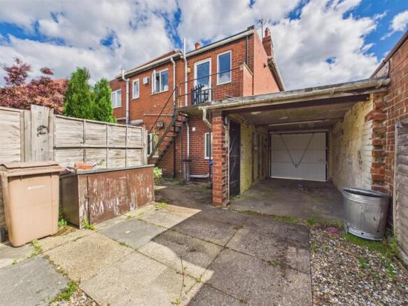 2 bed Flat for sale Image 11