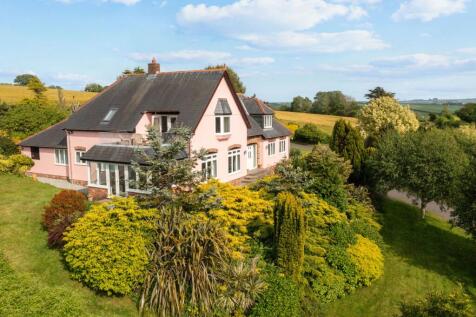 West Charleton, Kingsbridge