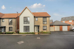 10, Reeves Gardens, Bristol BS37 7GE