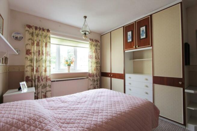 3. bedroom 1  (1).jpg