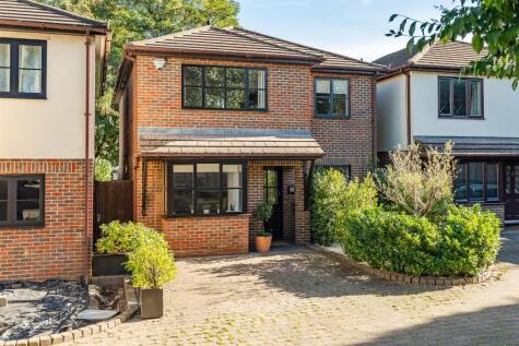 Walnut Walk, London Road, Hertford