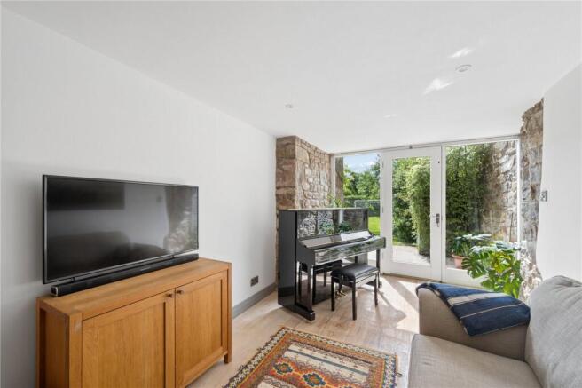 4 bed Barn Conversion for sale Image 12