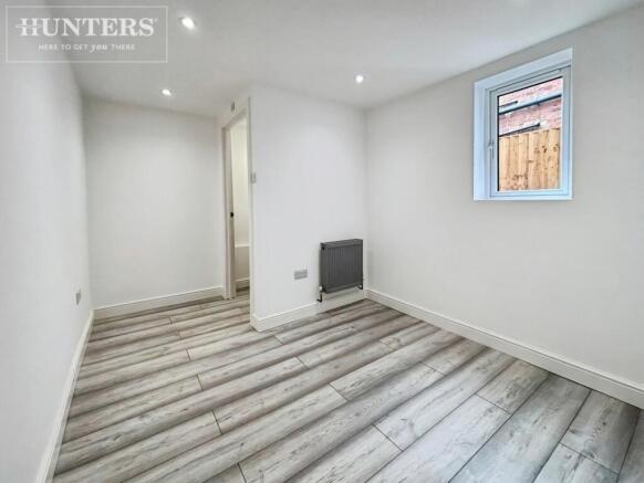 4 bed Terraced for sale Image 9