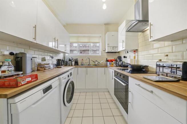Flat 2, Devereux House - L4XslpUHm9qNWfzI4DYP.jpg
