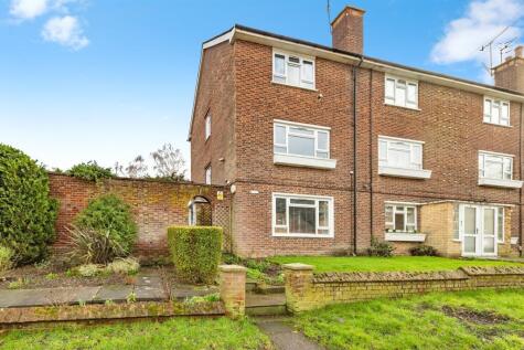 Bournehall Road, Bushey