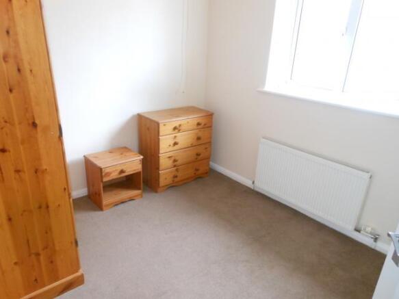 MASTER BEDROOM: