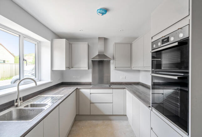 1375475-5-6909cee...