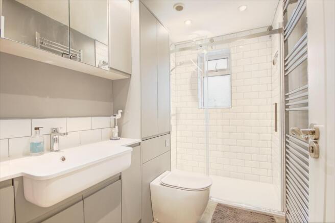 Shower Room.jpg