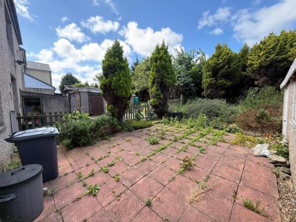 3 bed Semi-Detached for sale Image 9
