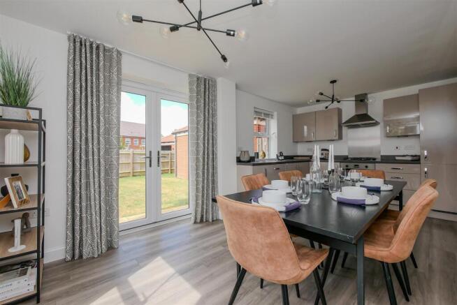 Kitchen/Dining Room