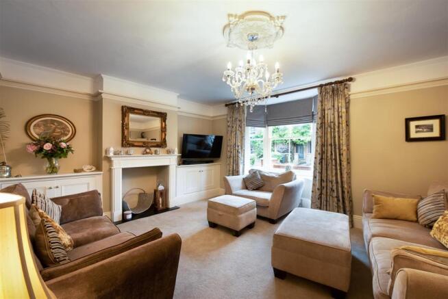 Sitting room.jpg
