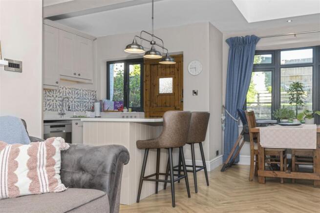 Feature Sitting Room.jpg