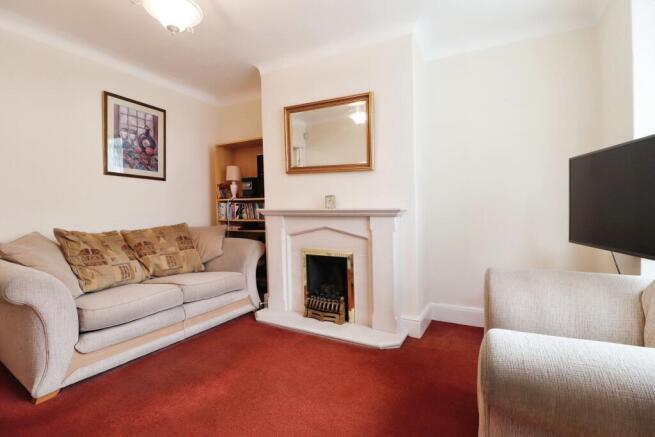 2 bed Terraced to rent Image 11