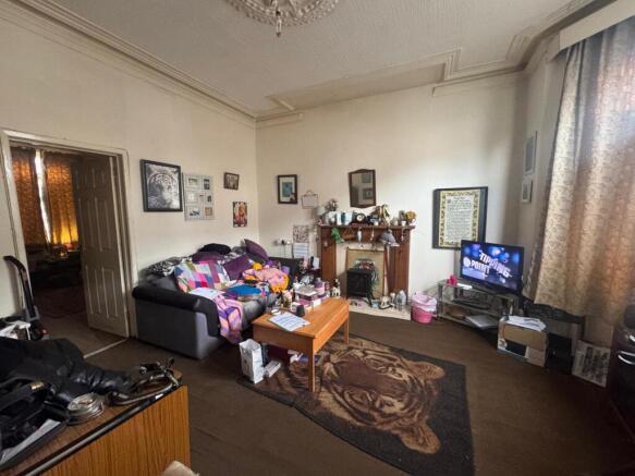 Lounge 1