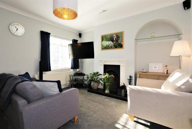 SITTING ROOM