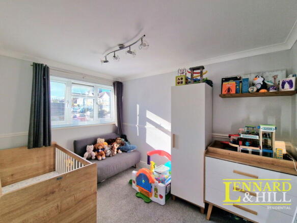 Photo 10
