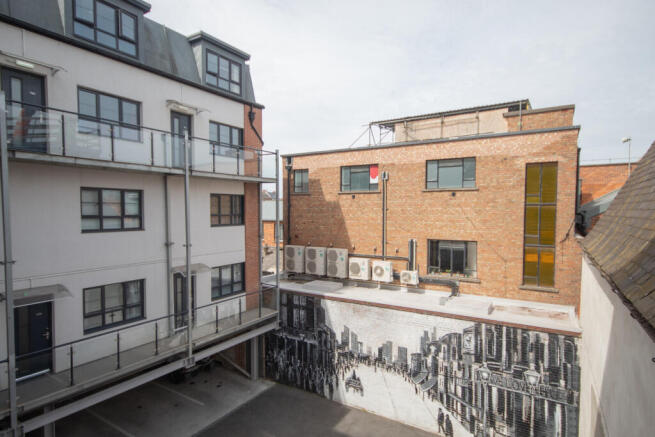 1 bed Flat to rent Image 12