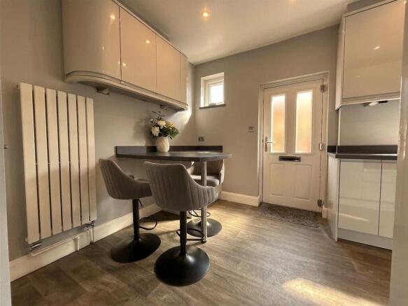 2 bed End of Terrace for sale Image 4