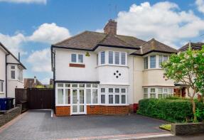 20, St Pauls Way, Finchley, London N3 2PP