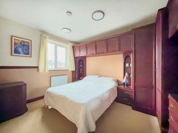 3 bed Detached for sale Image 12
