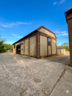 Harnser, Little Walden Road, Saffron Walden CB10 1XA