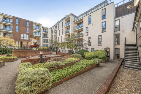 Martyr Road, Guildford, GU1