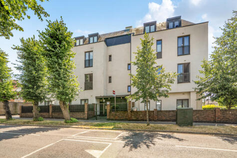 Roxborough Avenue, Harrow, HA1