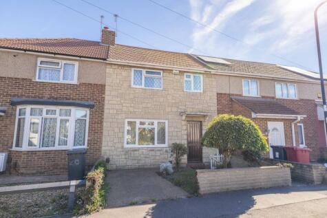 Beresford Avenue, Slough, SL2