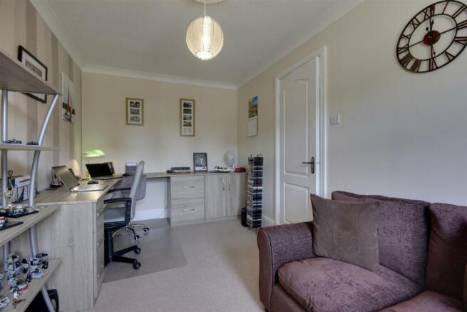 Bedroom 3 / Office