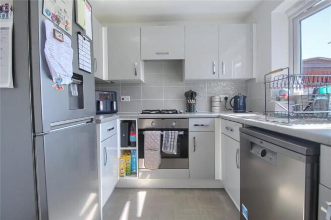 3 bed Semi-Detached for sale Image 6