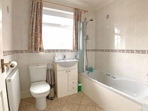Main Bathroom